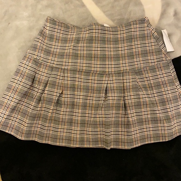 Plaid skirt - Picture 1 of 3
